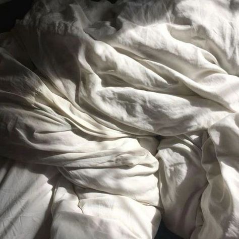 hypnos aesthetic | #hypnos #godofsleep #greekmythologyaesthetic #greekmythology #sleep #bed White Sheets, The Secret History, Jolie Photo, Aesthetic Photo, Mood Boards, Vision Board, Blankets, In This Moment, Bed