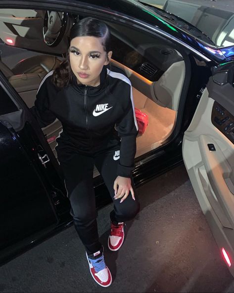 Female Roadman Style, Female Drip Outfits, Drip Outfits Women, Nike Tech Fleece Tracksuit, Girls Nike Outfits, Tracksuit Outfits, Acne Clearing, Leopard Print Maxi Dress, Tracksuit Outfit