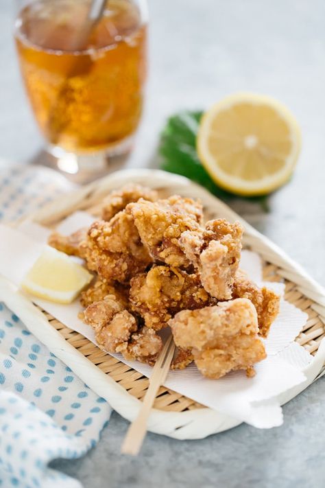 Karaage Chicken Karaage Recipe, Karaage Recipe, Karaage Chicken, Fried Chicken Seasoning, Chicken Karaage, Japanese Fried Chicken, Garlic Marinade, Japanese Street Food, Chicken Pieces