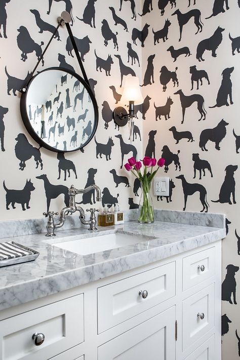 Wallpaper Dog Wallpaper Bathroom, Ponyo Room, Dogs Room Ideas, University Bathroom, Dog Grooming Salon Decor, Grooming Room, Dogs Room, Dog Room Decor, Pet Grooming Salon