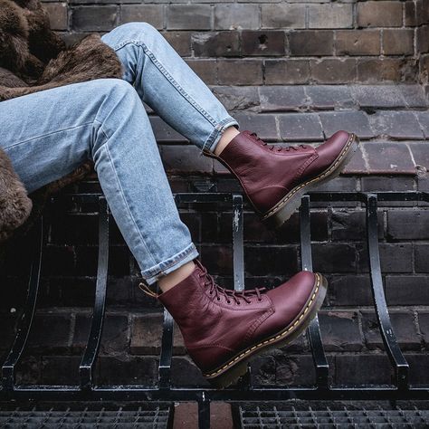 Maroon Dr Martens Outfit, Dr Martens Red Boots Outfit, Brown Martens Outfit, Burgundy Dr Martens Outfit, Red Combat Boots Outfit, Red Dr Martens Outfit, Red Doc Martens Outfit, Doc Marten Sandal, Combat Boots Aesthetic