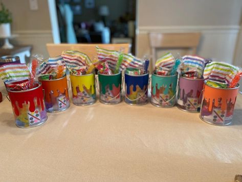 Paint Bucket Party Favors, Bucket Gift Ideas, Bucket Gifts, Painting Birthday Party, Painting Birthday, Paint Buckets, Drip Painting, Paint Cans, Paint Markers