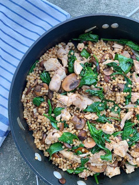 Chicken & Mushroom Coucous — The Vintage Fork Coucous Chicken Bowl, Mushroom Couscous, Chicken Couscous, Couscous Salad Recipes, Healthy Whole Food Recipes, Western Dishes, Simple Dinner Recipes, Coffee And Food, Dinner Keto