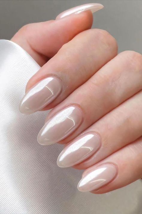 DIY Press-on Nails. Available on Amazon Canada. #NailArt #NailIdeas #Nails #BridalNails #SummerNails #SpringNails #AestheticNails White Chrome Almond Nails, Matric Nails, Chrome Almond Nails, Chrome Almond, Nails Images, Women Nail Art, White Chrome Nails, Medium Stiletto, Acrylic Glue