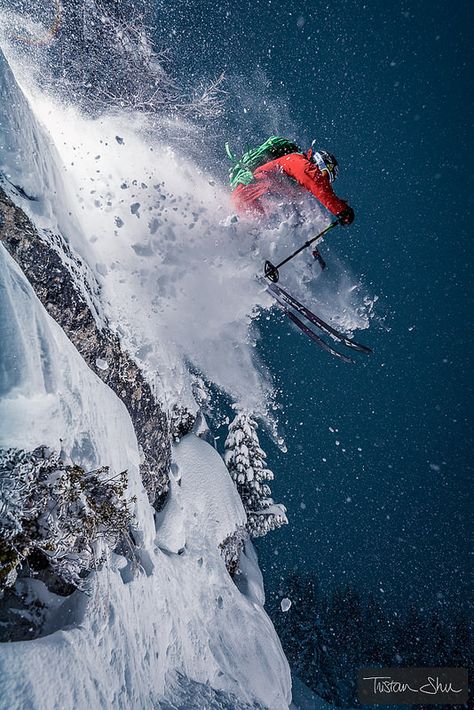 Cliff jump with Adrien Coirier Off Piste Skiing, Cliff Jump, Skiing Photography, Ski Culture, Freestyle Skiing, Powder Skiing, Ski Bums, Snow Boarding, Backcountry Skiing