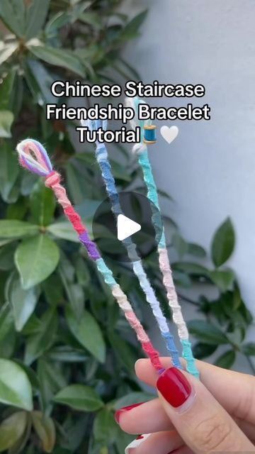 Ella🐚🌊 ( UK Based ) on Instagram: "I have more bracelet tutorials coming soon🙌🤍  #bracelet #bracelets #bracelettutorial #tutorial #tutorials #friendshipbracelets #friendshipbracelet #chinesestaircasebracelet #handmadecrafts #handmadejewellery #summerjewellery #explorepage" Bracelets With Two Strings, Friendship Bracelet Chinese Staircase, Chinese Friendship Bracelet, How To Make Chinese Staircase Bracelets, How To Do A Chinese Staircase Bracelet, Lilo And Stitch Friendship Bracelet, China Staircase Bracelet Tutorial, Staircase Bracelet Pattern, Chinese Staircase Bracelet Patterns