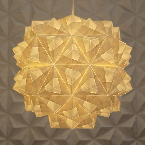 Origami Lighting, Sonobe Origami, Origami Lamps, Origami Lights, Origami Lampshade, Origami Templates, Lighting Diy, Origami Lamp, Geometric Origami