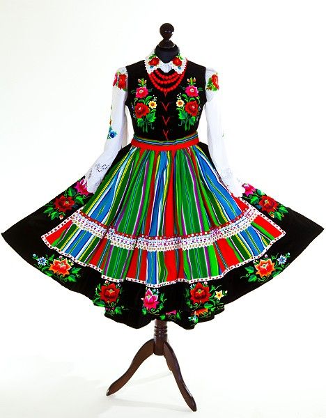 Polish Traditional Costume, Polish Costume, Polish Dress, Polish Folklore, Polish Clothing, Art Costumes, Folk Culture, Polish Folk Art, Polish Folk