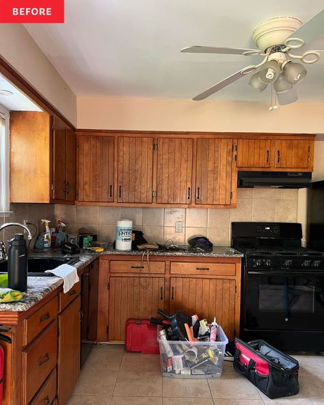 A Drab ‘70s Kitchen’s Luxe Makeover Keeps the Brown Cabinets | Apartment Therapy Beige Tile Backsplash, Old Kitchen Makeover, 70s Kitchen Makeover, Red Oak Cabinets, Old Kitchen Cabinet Makeover, Backsplash In Kitchen, Dark Oak Cabinets, Mood Room, Old House Renovation