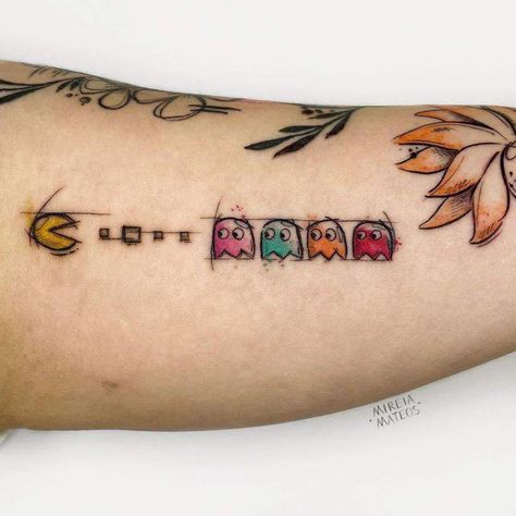 Pacman Tattoo, Really Bad Tattoos, Pop Culture Tattoos, Sister Tattoo Designs, Culture Tattoos, Gamer Tattoos, Nerd Tattoo, Sticker Tattoo, Forearm Band Tattoos