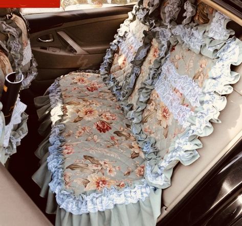 Cottagecore Car Decor, Coquette Car, Coquette Car Decor, Cottagecore Car, Cute Car Seat Covers, Bicycle Diy, Pretty Furniture, Car Deco, Bohemian Lifestyle