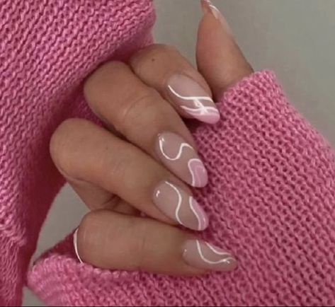 Pink And White Line Nails, Light Pink And White Nail Designs, Swirly Tip Nails, Nails 2023 Pink And White, Prom Nails Pink And White, Pink Nails With White Lines, Pink Lines Nails, Pink And White Prom Nails, Valentines Day Nails Swirl