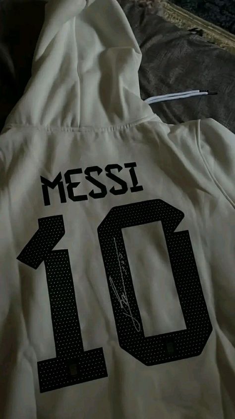 Football Tshirt Ideas, Jana Core, Dream Tops, Ideas Regalo, Coding Shirts, Cristiano Ronaldo Lionel Messi, Slogan Tshirt, Jay Park, Aesthetic Hair