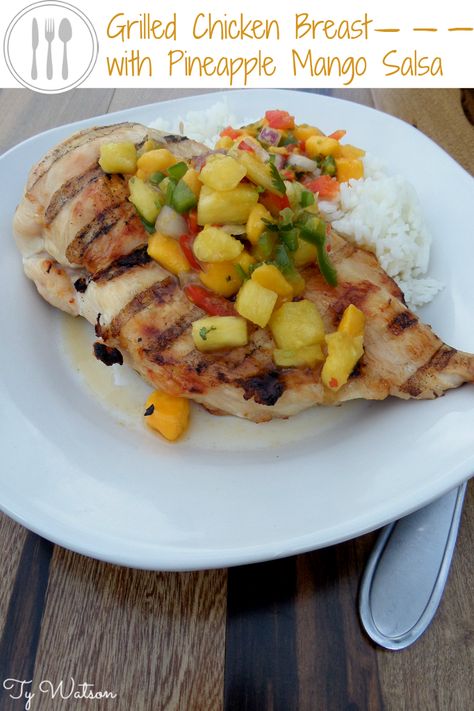 Grilled Chicken With Pineapple, Salsa Rice, Hawaiian Grilled Chicken, Pineapple Mango Salsa, Chicken With Pineapple, Mango Salsa Chicken, Grilled Pineapple Chicken, Festival Foods, Mango Chicken