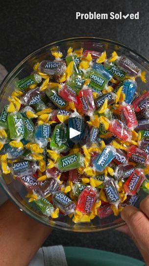 176K views · 1.1K reactions | How to make candy apple tutorial | Make candy apples with leftovers 🍎🍬 #problemsolved | By USA TODAY Video | If you have a ton of leftover hard candy from Halloween, let's transform those into a fun treat. What I did is turn them into candy apples. This is actually surprisingly easy and really fun. What you want to start out doing is getting that wax layer off of your apples. You can dunk this in some boiling water just for like 5 seconds. It doesn't take long. Just bob it in there. Dry it off and it's good to go. You're going to sort out your candies. I like to do like blue, green, reds, purples, and you'll need about 20 to 30 candies to make about apples. I recommend you use either a deep measuring cup or a big bowl. I would use glass. Glass is going to be Cinnamon Pinwheels, Make Candy Apples, Candied Apples Slices, Mom Makeover, How To Make Candy, Hot Candy, Jolly Rancher, Sweet Snacks Recipes, Silicone Baking Mat