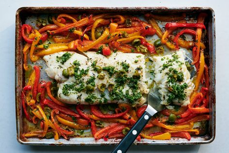 Sweet Pepper Recipes, Roast Fish, Dinner Aesthetic, Sheet Pan Suppers, Chicken Sweet Potato, Sheet Pan Meals, Nyt Cooking, Pan Dinners, Dinner Appetizers