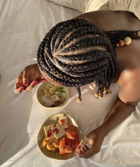 Cornrows Women Natural Hair, Cornrowns For Black Women, Cornrows On Natural Hair No Extensions, Zigzag Cornrows Natural Hair, Corn Row Braids Natural Hair, 4c Cornrow Hairstyles Natural, Corn Row Styles Natural Hair, Cool Cornrows, Cainrow Hairstyles