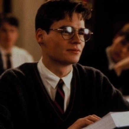 Dead Poets Society Neil Perry, Movie Watch List, Aesthetic Spotify Playlist, Fall Movie, Neil Perry, Aesthetic Spotify, Robert Sean Leonard, Sean Leonard, Dead Poets Society