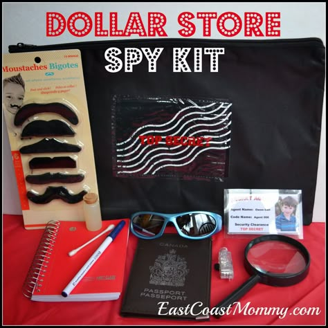 DIY Dollar Store Spy Kit... perfect loot bag for a "Spy Themed" party (under $8... and could be made for less with less items) Geheimagenten Party, K C Undercover, Secret Agent Party, Spy Kit, Spy Birthday Parties, Detective Party, Detective Theme, Spy Party, Spy Gear