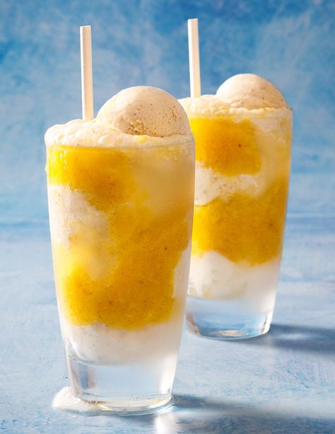 Orange Creamsicle Float, Frozen Orange Dreamsicle Cocktail, Limoncello Prosecco Ice Cream Float, Creamsicle Float, Cream Cycle Drink Orange Creamsicle, Boozy Ice Cream Floats, Cozy Winter Recipes, Ice Cream Float, Orange Ice Cream