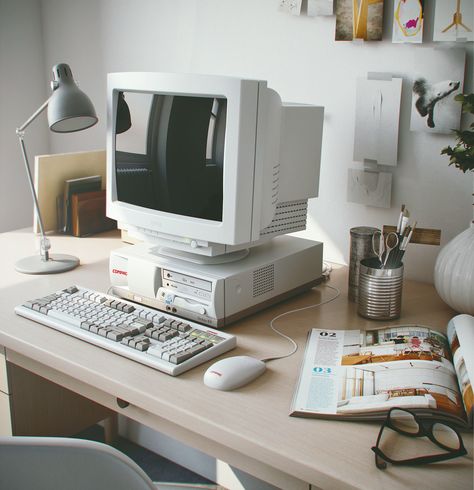 Crt Tv Setup, Retro Pc Setup, Retro Desk Setup, Crt Setup, 90s Computer, Computer Home Office, Old Pc, Old Office, Retro Tech