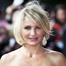 Bob Hairstyles Wavy, Cameron Diaz Hair, Short Hair 2023, Hair Color Silver, Grey Hair Color Silver, Blonde Hair Tan Skin, Hair Tan Skin, Short Bobs With Bangs, Tan Skin Blonde Hair