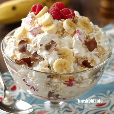 Banana Split Fluff Salad Banana Split Salad, Banana Split Fluff Salad, Banana Split Fluff, Ineskohl Kitchen, Cheeseburger Cake, Congealed Salads, Fluff Recipes, Fluff Salads, Cranberry Christmas Cake