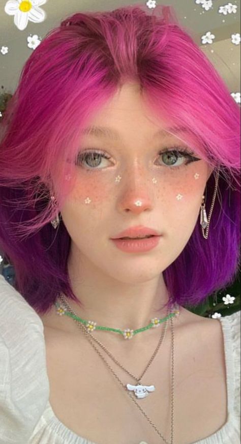 Cute Cottagecore Makeup, Fairy Makeup Pink, Aesthetic Fairy Makeup, Cottagecore Makeup Looks, Soft Fairy Makeup, Cottage Core Makeup, Fairy Costume Makeup, Fairycore Makeup, Cottagecore Makeup