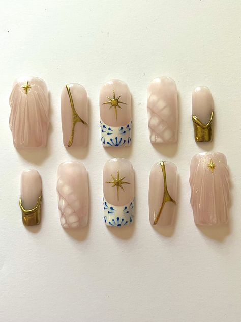 The perfect summer nails with a hint of Mamma Mia vibes!! Hello! Thank you for visiting my new up and running shop! My name is Taylor and I've been making press-ons for a while now, and finally decided to start selling them! I do custom orders, as well as pre-made nail sets and hope to give you amazing nails! Enjoy shopping:) Choose your size and nail shape Press on nails last up to 10-14 days and won't damage your nails! All sets include:  - Press-on nail set - Nail sticky tabs - Nail glue - Cu Mamma Mia Nail Art, Hercules Nails, Greek Island Nails, Grecian Nails, Mamma Mia Inspired Nails, Greek Style Acrylic Nails, Greece Nails Designs, Grecian Blue Nails, Greece Inspired Nails