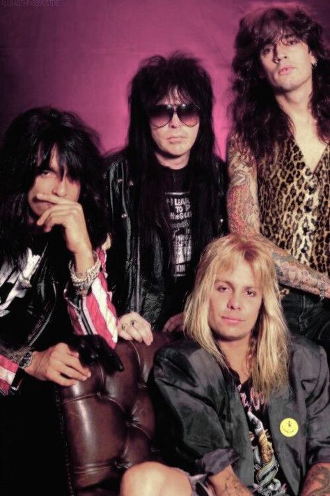 Tommy Lee Motley Crue, Shout At The Devil, Mick Mars, Hair Metal Bands, Vince Neil, 80s Hair Bands, Motley Crüe, 80s Bands, Lovely Eyes