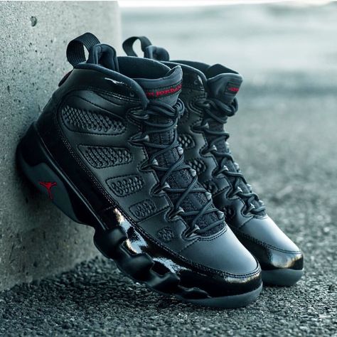 Air Jordan retro 9 Bred Jordan Shoes For Men, Air Jordan Retro 9, Shoes Wallpaper, Retro 9, Nike Shoes Air Force, Nike Boots, Jordan Shoes Retro, Jordan 9, Shoes Sneakers Jordans