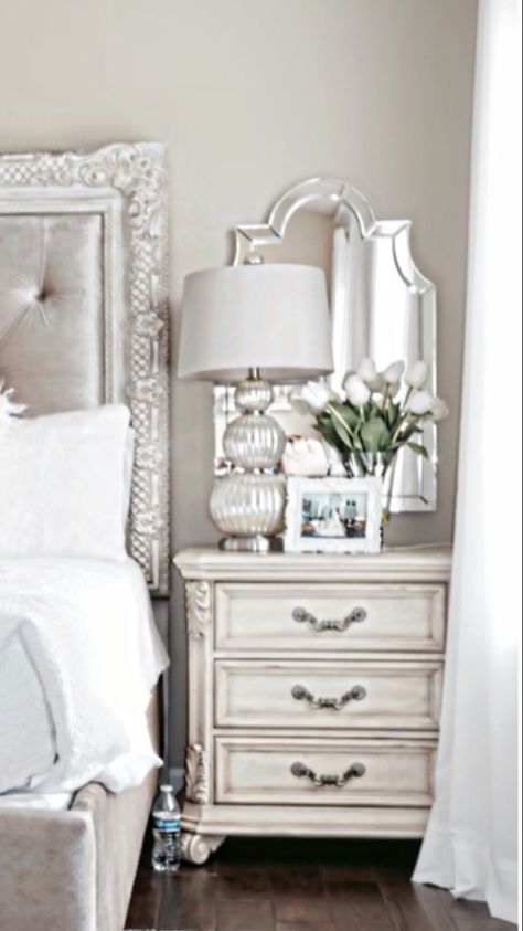 That mirror above the nightstand Nite Stand Decor, Nightstand Decor In Front Of Window, His Nightstand Decor, Pretty Nightstand Decor, Wall Decor Behind Nightstand, Mirror On Top Of Nightstand, Night Stand Mirror Above, Mirrors Above Night Stands, Mirror Behind Lamp Bedroom Night Stands