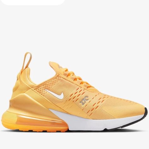 NIKE AIR MAX 270 Womens Nike Air Max 270, Pink And Black Nikes, Black Nike Sneakers, Track And Field Shoes, Air Max 180, Youth Shoes, Nike Air Max For Women, Nike Air Max 270, Air Max 270