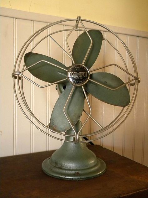 Military Bedroom, Army Bedroom, Military Decor, Industrial Fan, Antique Fans, Army Room, Old Fan, Metal Fan, Vintage Fans