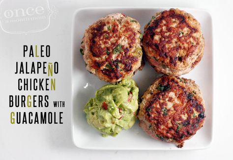 I have got to try these, jalapeño chicken burgers with guacamole, yes please!!- Charissa Jalapeno Chicken, Recipe 30, Paleo Whole 30, Paleo Dinner, How To Eat Paleo, Ground Chicken, Whole 30 Recipes, Whole Foods, Whole 30