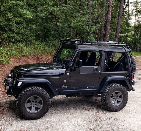 Black Jeep Wrangler, Auto Jeep, Cj Jeep, Tj Wrangler, Blue Jeep, Vintage Pickup, Custom Jeep Wrangler, Jeep Mods, Jeep Wrangler Accessories