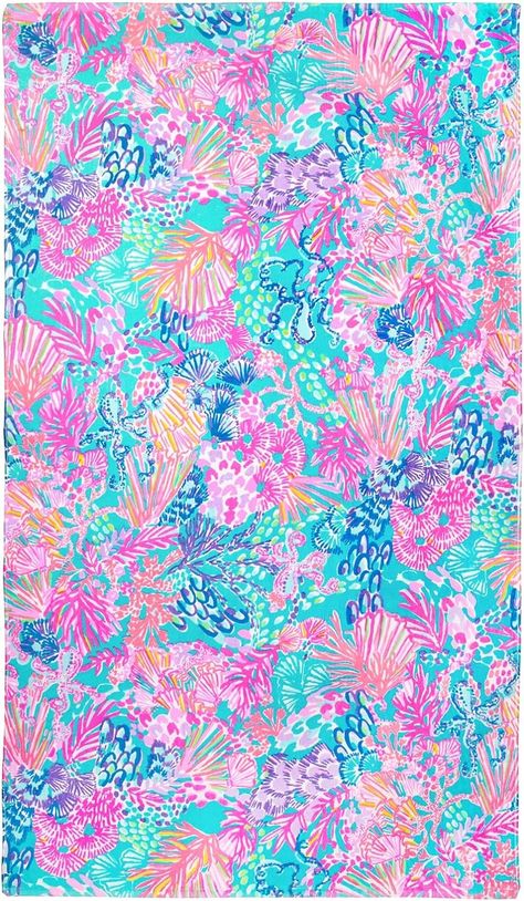 Amazon.com: Lilly Pulitzer Oversized Pool/Beach Towel, 40 x 70, Large Terry Cloth Towel for Adults, Pink/Green Palm Tree Print, Suite Views : Home & Kitchen Vintage Lilly Pulitzer Prints, Lilly Pulitzer Iphone Wallpaper, Lily Pulitzer Wallpaper, Beachy Wallpapers, Preppy Prints, Vintage Lilly Pulitzer, Lilly Prints, Lilly Pulitzer Prints, Cute Summer Wallpapers