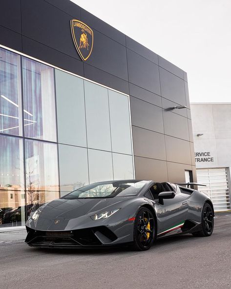 Huracan Performante Spyder, Lamborghini Huracan Performante, Lamborghini Huracan Spyder, Huracan Performante, Hot Rods Cars Muscle, Cars Muscle, Cars Luxury, Street Racing Cars, Lamborghini Huracan