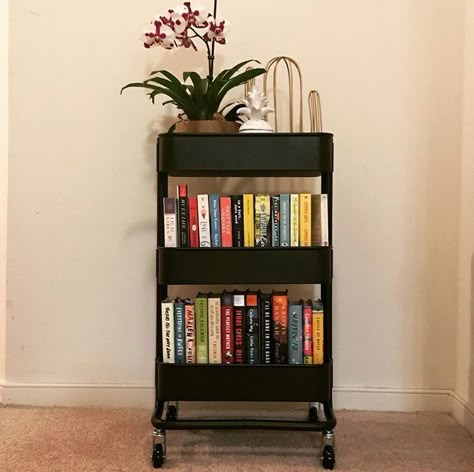 Cart Nightstand Aesthetic, Diy Book Cart, Black Book Cart, Ikea Book Cart, Book Trolley Aesthetic, Book Carts Aesthetic, Small Bookshelf Ideas, Book Trolley, Spiritual Bedroom