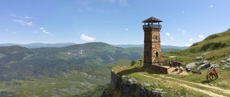 ArtStation - Watchtower - Day & Night, Niklas Bellok Fantasy Locations, Watch Tower, Building Structure, Fantasy Concept Art, Story Inspiration, Day Night, Space Needle, Fantasy Art, Concept Art