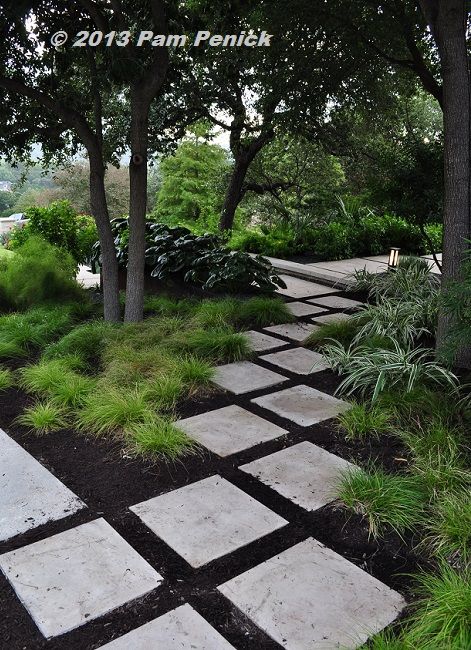 Jardin d'ombre Stone Paths, Outdoor Walkway, Garden Stepping Stones, Garden Walkway, Stone Path, Contemporary Garden, Garden Pathway, Stepping Stone, Garden Tours