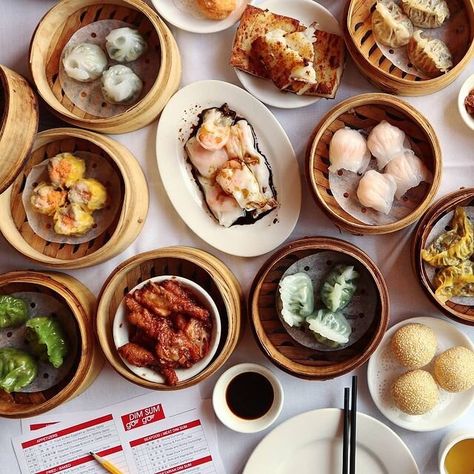 Peter’s Downtown NYC Restaurant Guide — Peter Som Duck Dumplings, Best Food In Nyc, Pork Bun, Sweet Sticky Rice, Sweet Shrimp, Chinatown Nyc, Cooking Restaurant, Restaurant Specials, Baked Roast