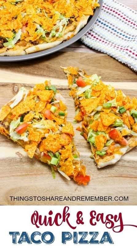 Taco Pizza Recipe, Easy Taco Pizza, Tacos Pizza, Taco Pizza Recipes, Mexican Desert, Taco Ingredients, Easy Homemade Pizza, Taco Pizza, Easy Taco