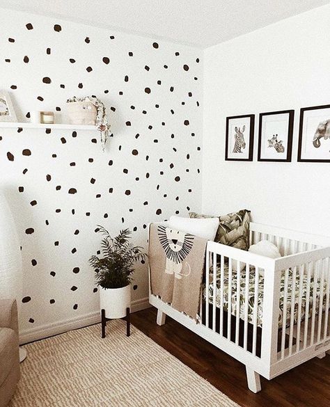 🤘🏼a fresh take on confetti 🖤• #babylettto Hudson crib • 📷: nursery designed by mama @kellie.g.campbell Nursery Gliders, Convertible Cribs, Baby Nursery Inspiration, Baby Room Neutral, Nursery Glider, Nursery Room Design, Baby Room Inspiration, Baby Boy Room Nursery, Nursery Room Inspiration