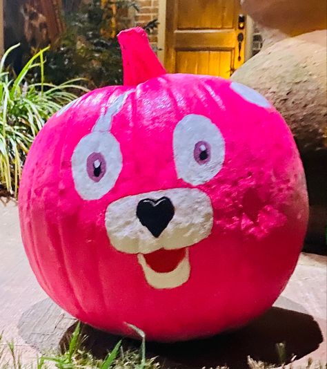 Fortnite Pumpkin, Cuddle Team Leader, Pumpkin Paintings, October Vibes, Faux Pumpkins, Pumpkin Painting, Halloween 2023, Trunk Or Treat, Halloween Stuff