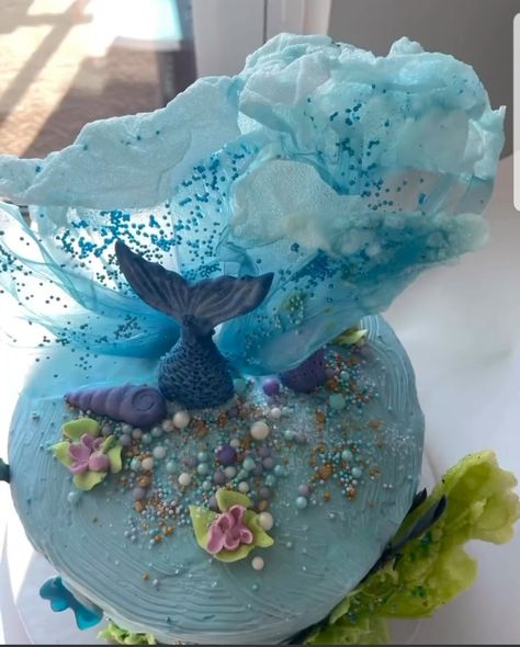 Bear Baby Shower Cake, Fondant Cake Tutorial, Learn Cake Decorating, Decorating Food, Ocean Cakes, Spring Roll Wrappers, Blueberry Cake Recipes, Sea Cakes, Fondant Tutorial