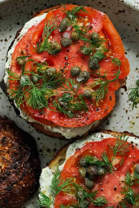 Herb Cream Cheese Recipe, Spread For Bagels, Tomato Bagel, Whisper Of Yum, Cream Cheese Toast, Herb Cream Cheese, Bagel Spread, Bagel Sandwiches, Cream Cheese Sandwiches