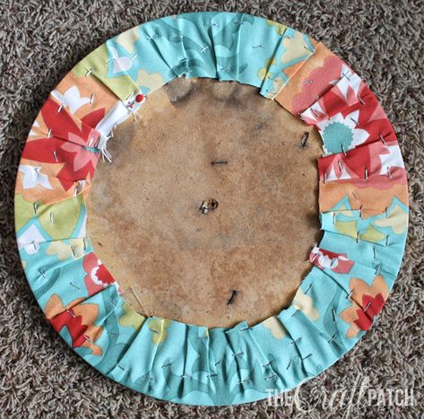 Patio Set Makeover, Bar Stool Cushions, Reupholster Chair Dining, Round Chair Cushions, Round Seat Cushions, Chair Drawing, Round Bar Stools, Painted Chair, Reupholster Chair