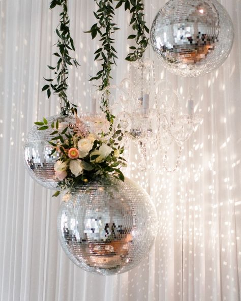 Chicago Wedding Inspiration with Two Brides | Photography by via Elizabeth Anne Designs Disco Ball Wedding Decor, Virgin Hotel, Disco Ball Wedding, Wedding Styles Themes, Chicago Vintage, Disco Theme, Ball Wedding, Elizabeth Anne, Two Brides