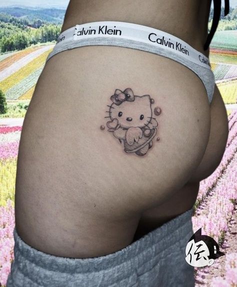 Egirl Tattoos, Cool Snake Tattoos, Hello Kitty Tattoo, Best Poses For Boys, Kitty Tattoo, Snake Tattoos, Hello Kitty Tattoos, Tattoos For Girls, Girls Tattoo